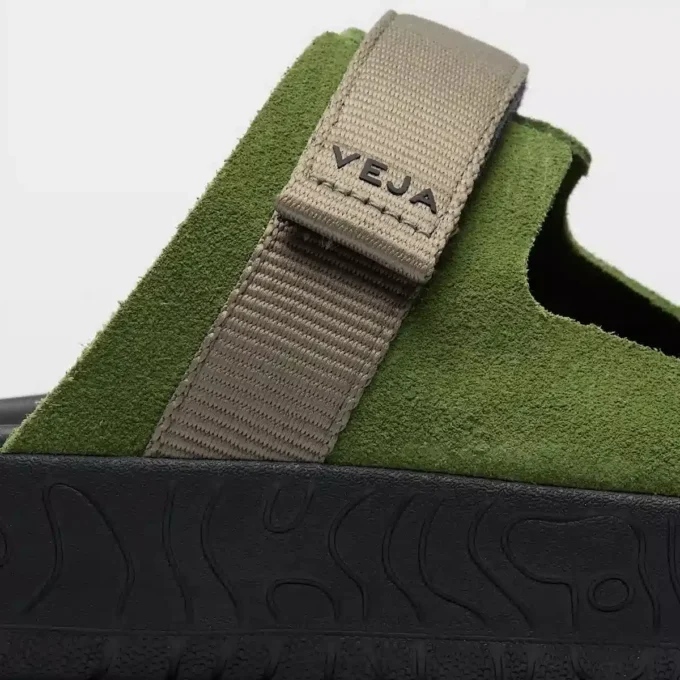 Arpoador Suede Militar Kaki Negro Arpoador Suede Militar Kaki Negro