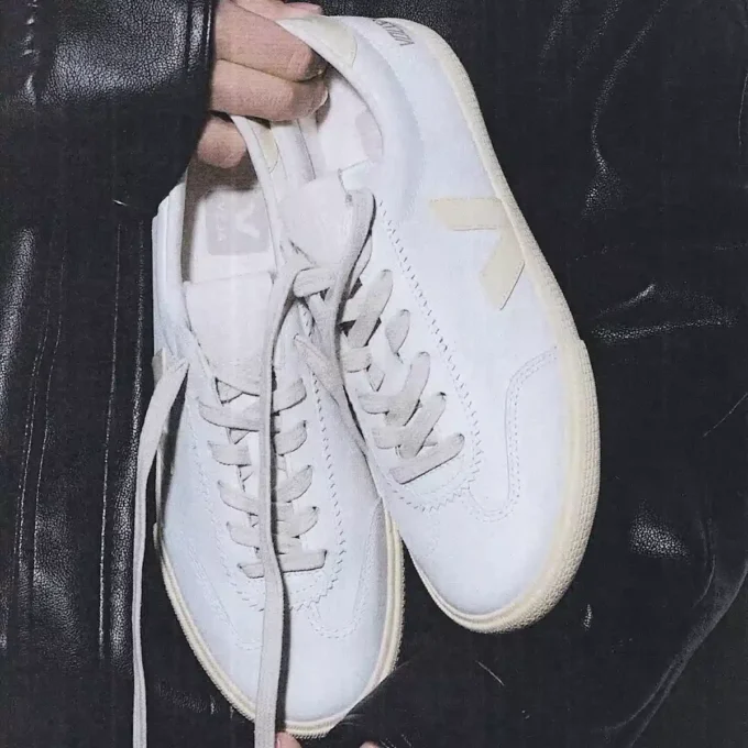 Volley Signature Leather Blanco Calcaire Volley Signature Leather Blanco Calcaire